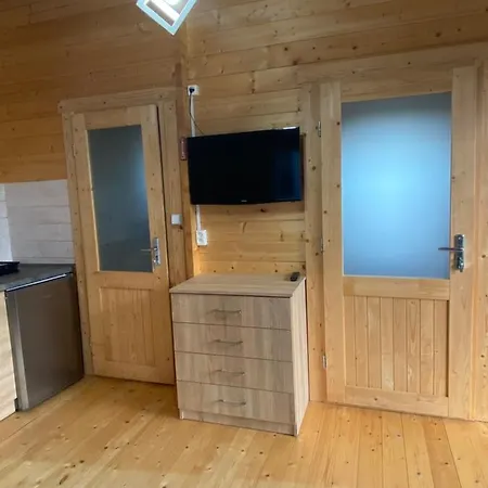 I Wiktoria Проживание в семье